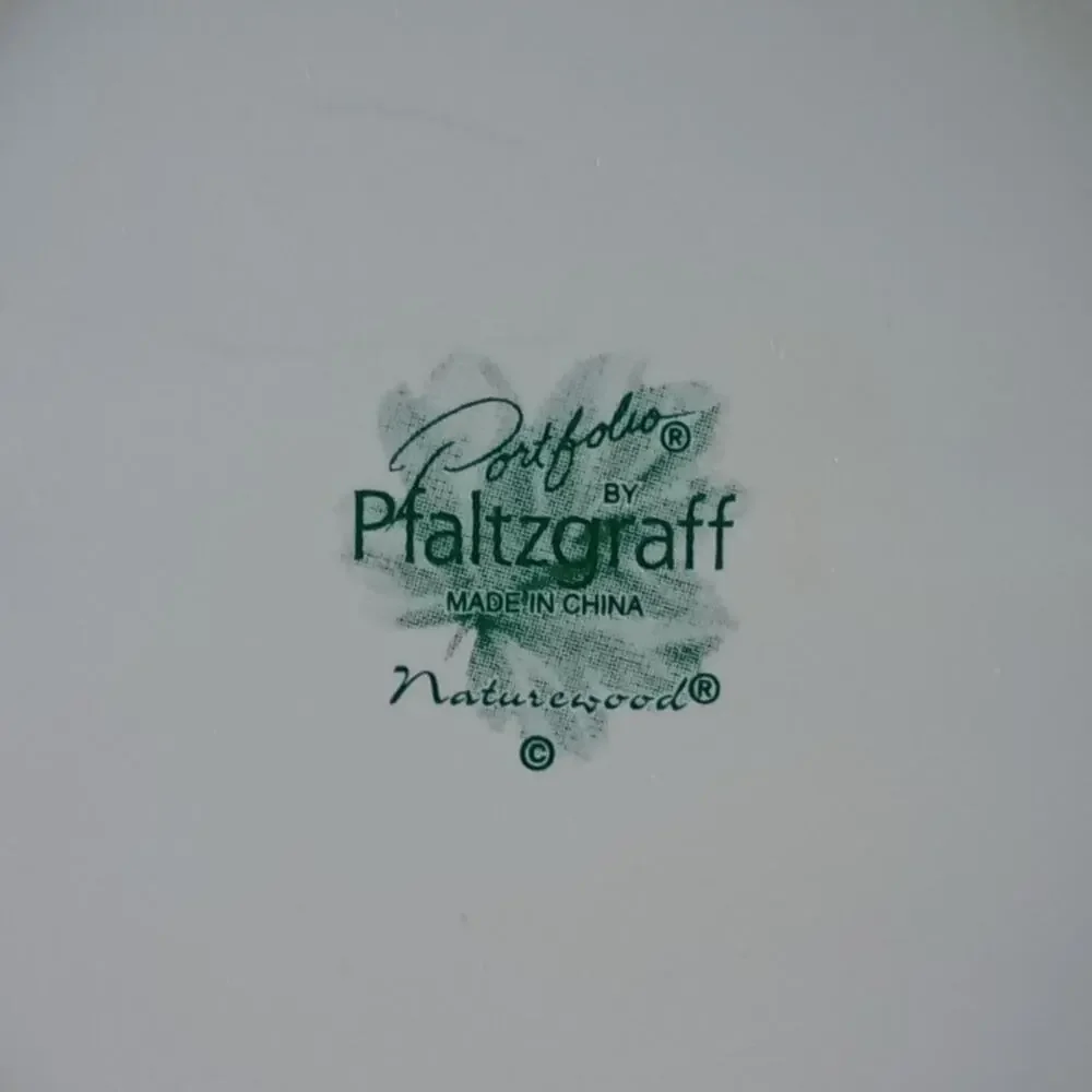 Pfaltzgraff Naturewood Batter Bowl Oversize with Handle and Pouring Spout